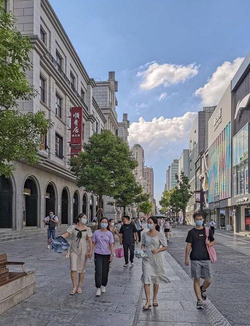 年轻人多的城市排行