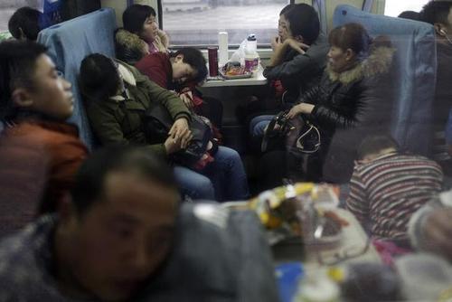 火车硬座和无座啥意思