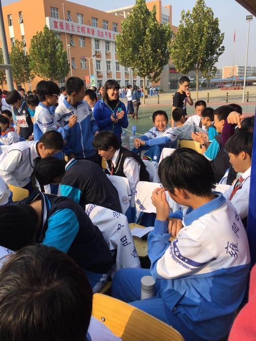 雍阳中学和英华哪个好