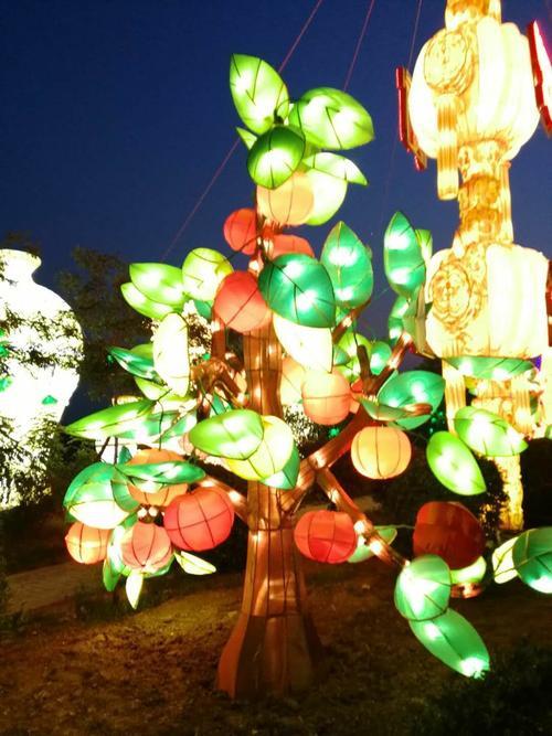 星海灯展几点