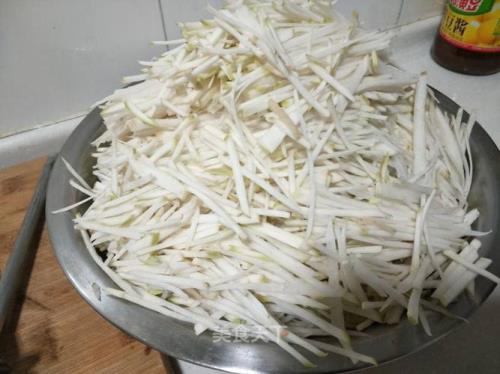 河南许昌咸菜芥丝的做法
