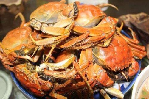 螃蟹用盐水泡会死吗
