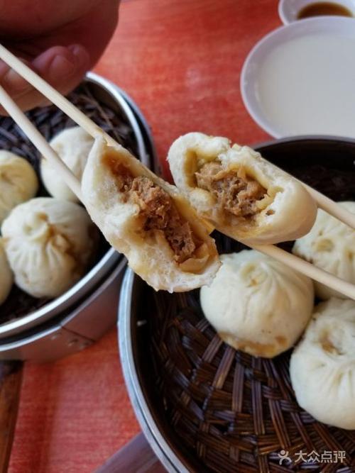 请问：沈阳哪家店的灌汤包正宗些