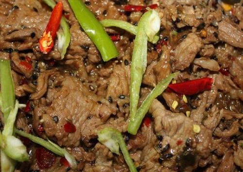 辣椒炒熟牛肉怎么炒好吃又嫩