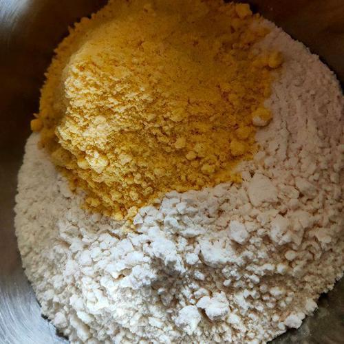 纯玉米面不加任何面粉怎么做