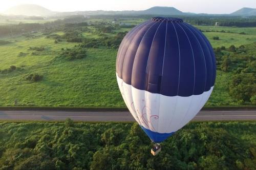 空中旅行社什么意思