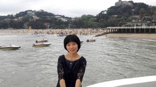 牟晓非和李芳
