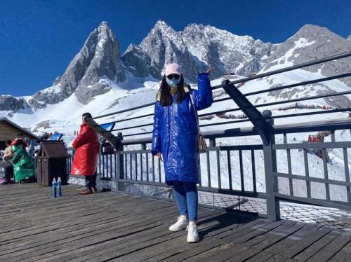 云南玉龙雪山穿什么鞋