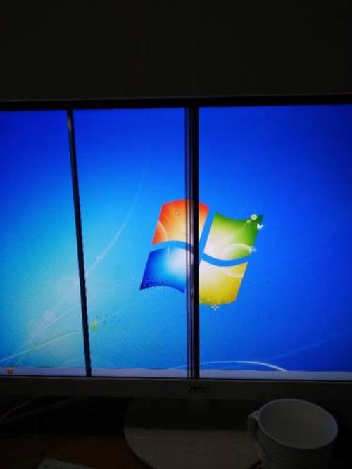 电视屏幕有竖条怎么办