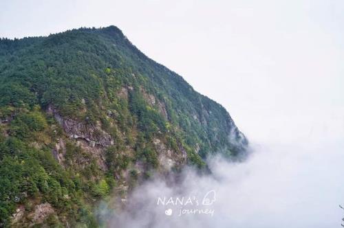 下雨去明月山危险吗