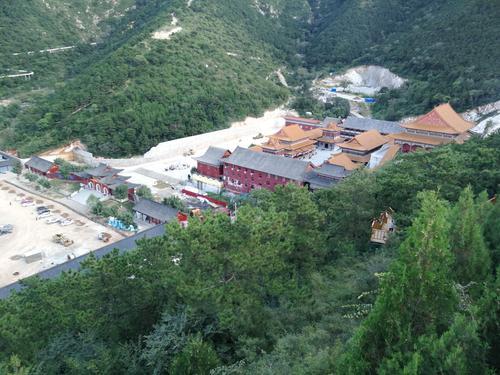 迁西凤凰山风景区上山怎么上