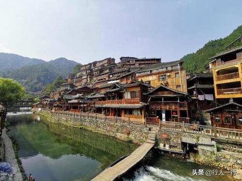 千户苗寨在贵州哪里