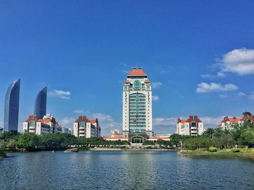 去厦门大学旅游要门票