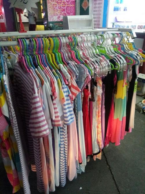 东莞去哪买衣服啊