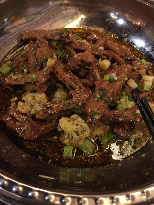 鸭爪爪干锅火锅做法