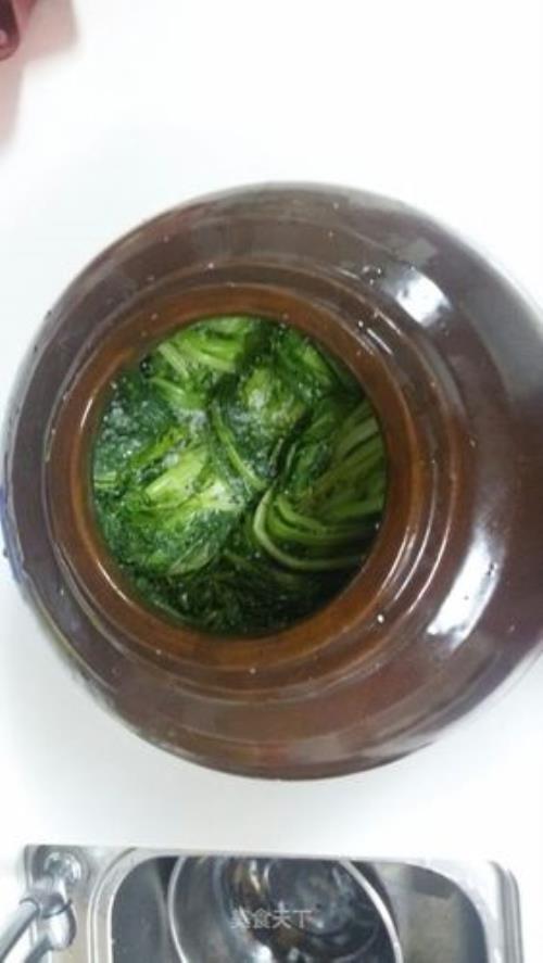 腌酸菜菜汤稠了怎么办