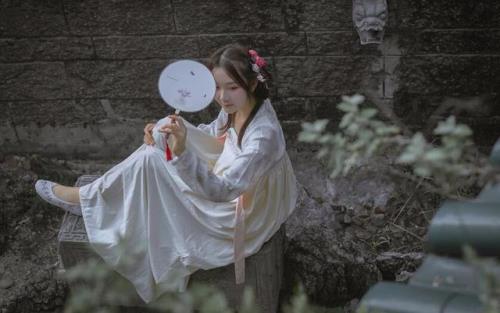 恍如隔世是什么意思