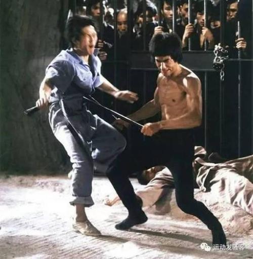 李小龙体重多少斤