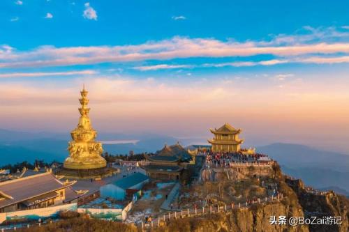 四川周边的省份有哪些旅游景点
