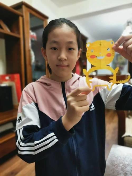 我叫王语恬的英语话