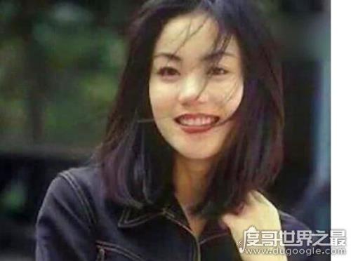 翘课的翘什么意思
