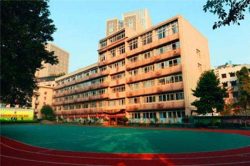 石油路小学怎么样