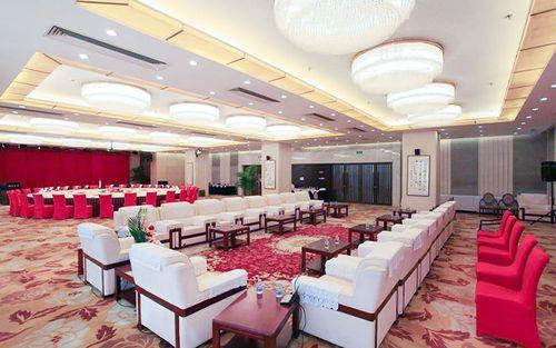 诸城东升大酒店一桌多少钱