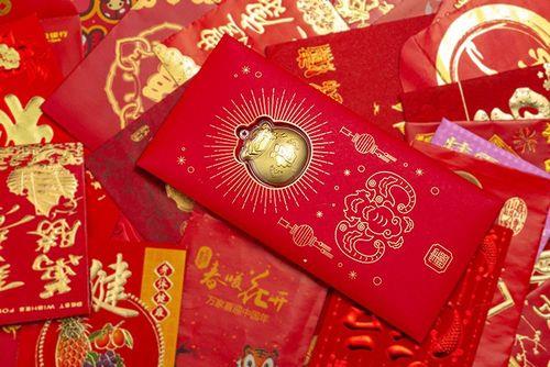 100块包红包给领导好吗