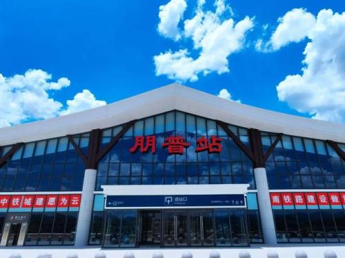 红河高铁站到蒙自城用什么方法