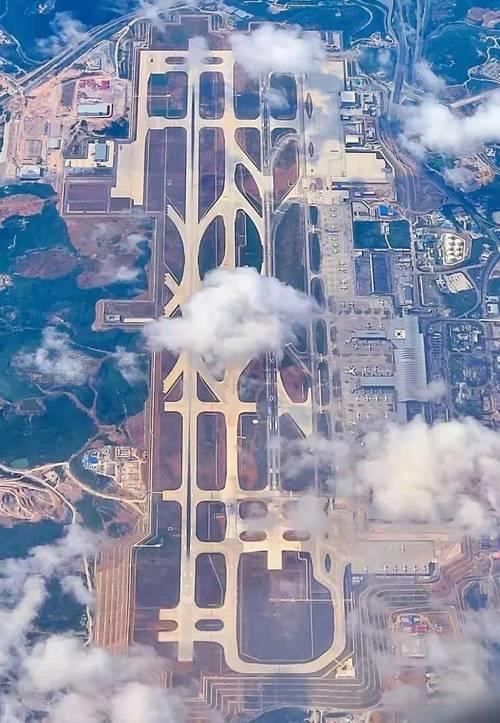 贵阳龙洞堡机场t3跟t2相通吗