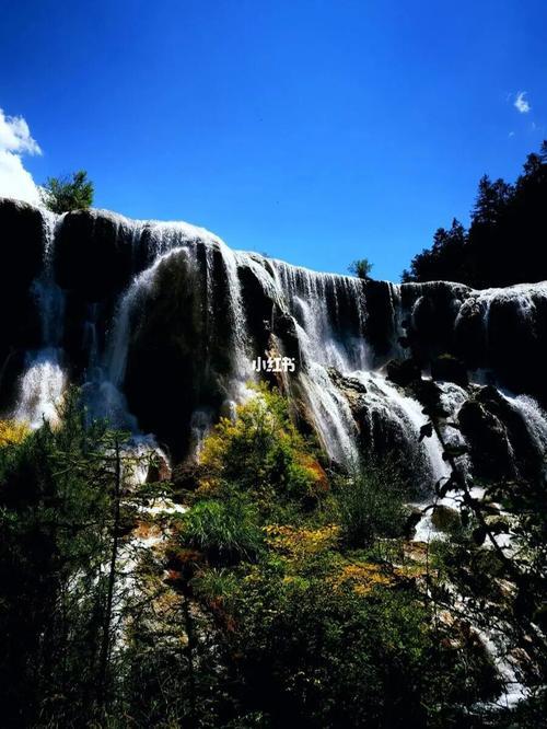 请问成都到九寨沟自驾路好走吗