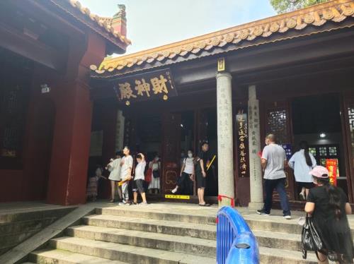 南岳衡山大庙烧香几点开门