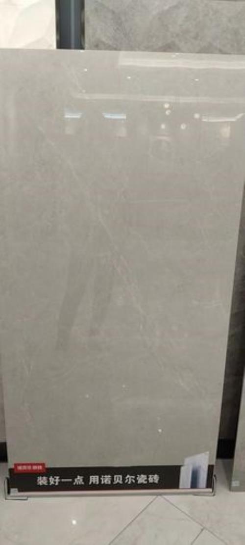诺贝尔瓷砖750x1500多少钱一片