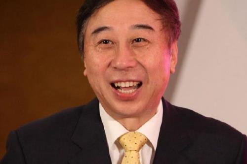 冯巩的妻子是谁