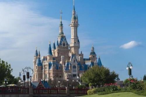 上海迪士尼建成时间