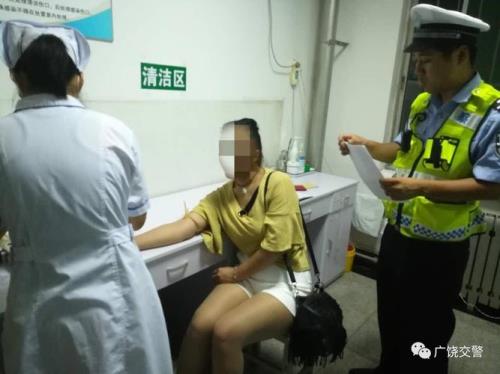 女子醉驾拘留15天要戴手铐吗