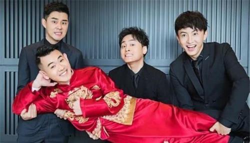 有一本小说主角叫陈默