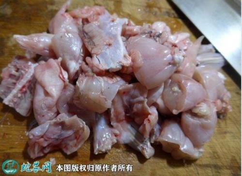 牛蛙骨的做法