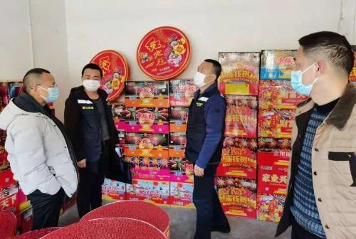 烟花爆竹如何安全存放