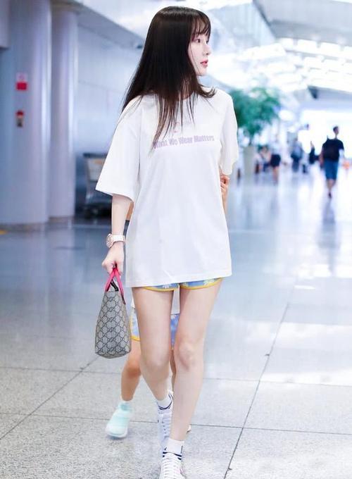 李小璐多高真实身高