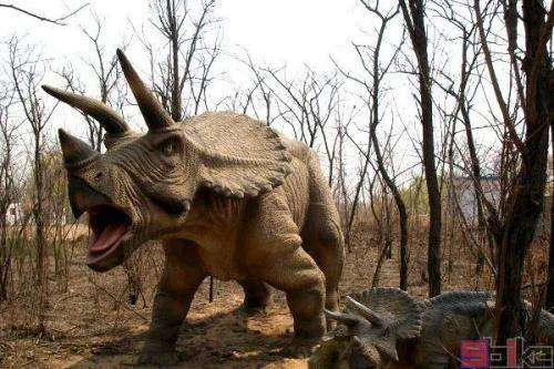 恐龙在什么时候出现的