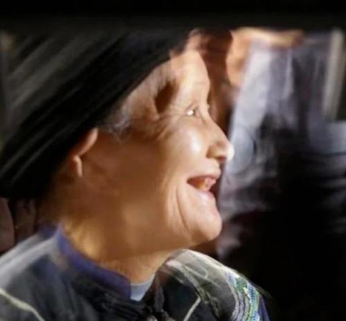 压寨夫人是什么意思