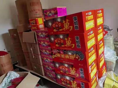 烟花储存不能超过几度