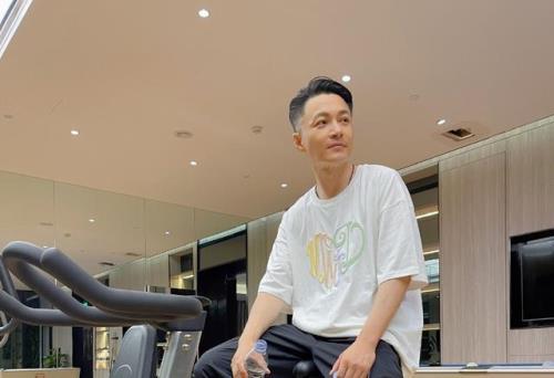 郑国霖还有戏拍吗