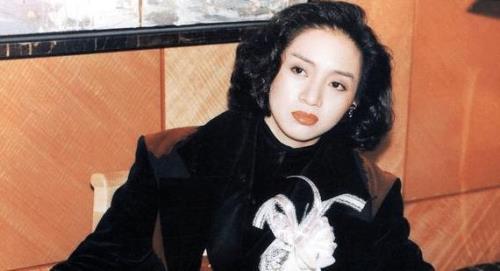 梅艳芳是男还是女