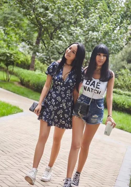 洪于茜是谁的女儿