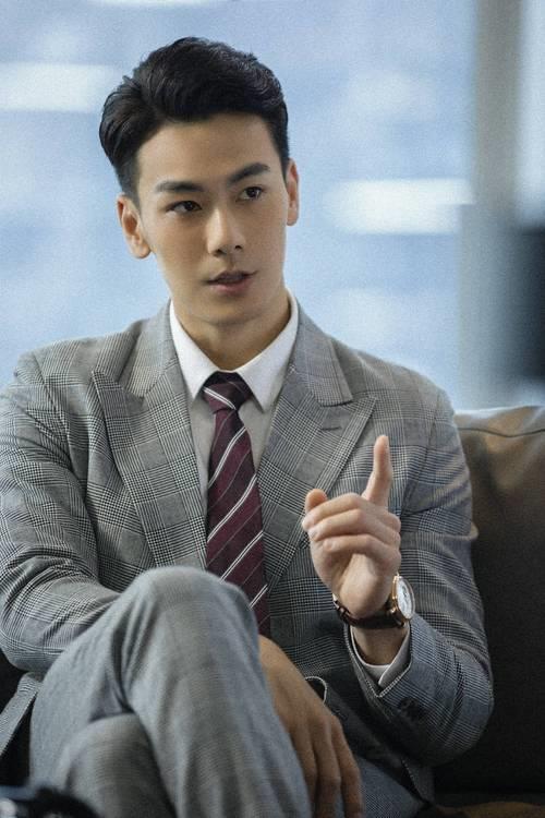 女士的法则男主是谁