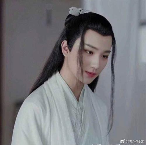 上官秋月的妹妹